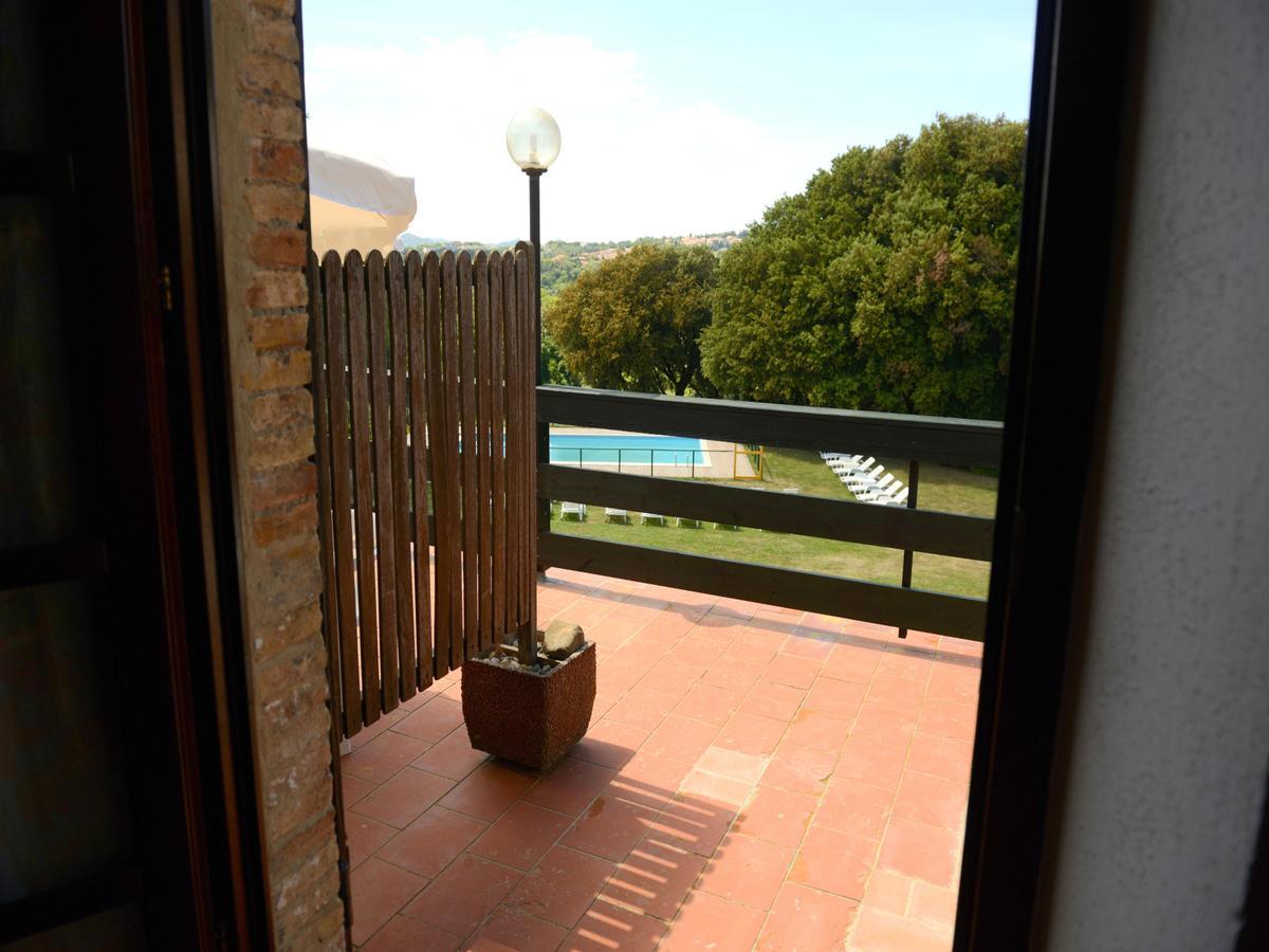San Francesco Aparthotel Pomarance Exterior foto